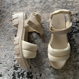 NWT ASOS RAID Chunky Heeled Sandals in Stone Drench